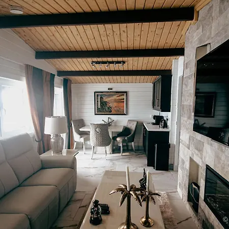 Danu Escape Campsite Gneeveguilla